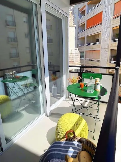 Stylish Modern Apt Unbeatable Location 마르베야